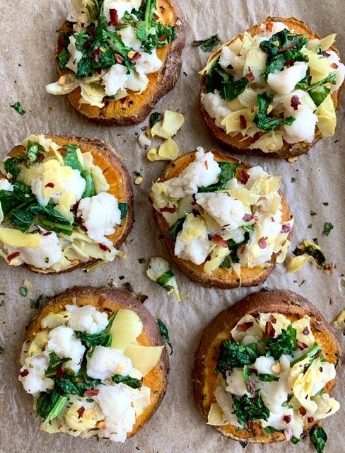 Vegan Mini Sweet Potato Pizzas with Artichokes and Arugula [GF]